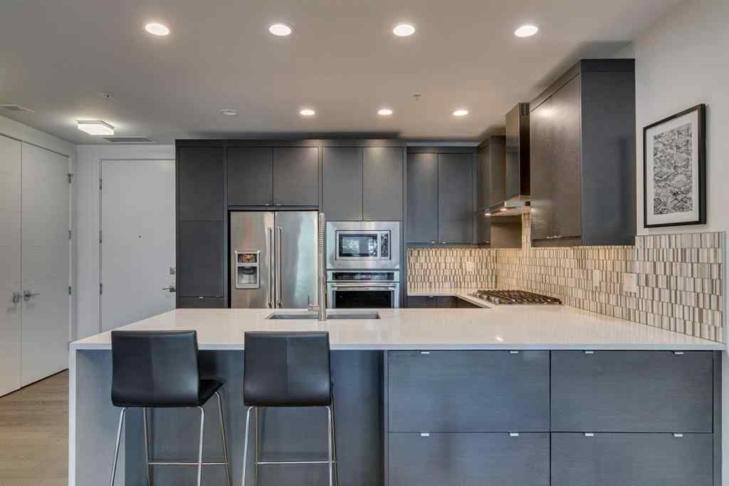 MLS® A2257105 - Unit #106 33 Burma Star Road SW in Currie Barracks Calgary, Residential