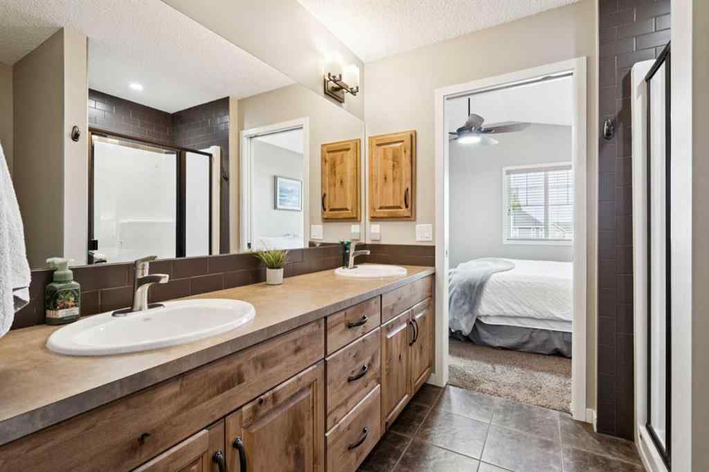 MLS® A2257109 - 234 River Heights Green  in River Heights Cochrane, Residential