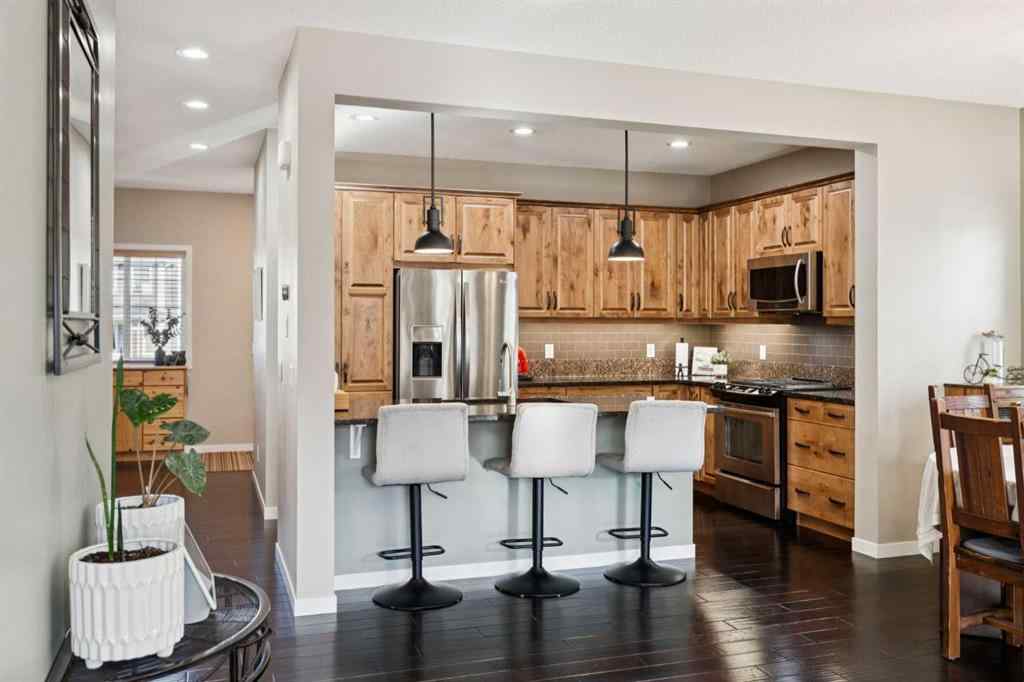 MLS® A2257109 - 234 River Heights Green  in River Heights Cochrane, Residential