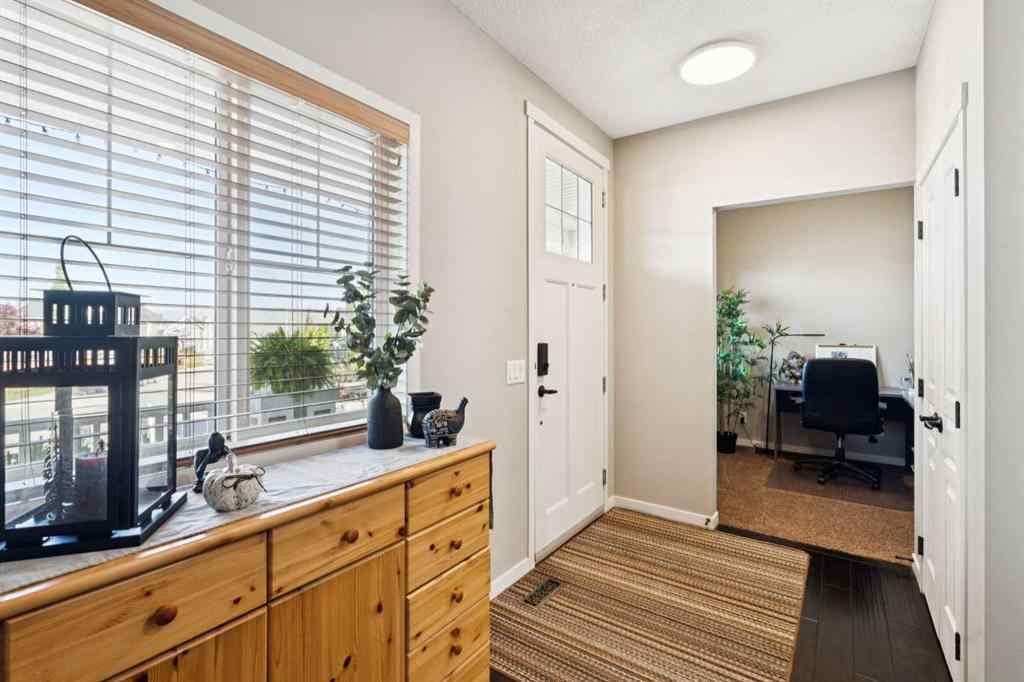 MLS® A2257109 - 234 River Heights Green  in River Heights Cochrane, Residential