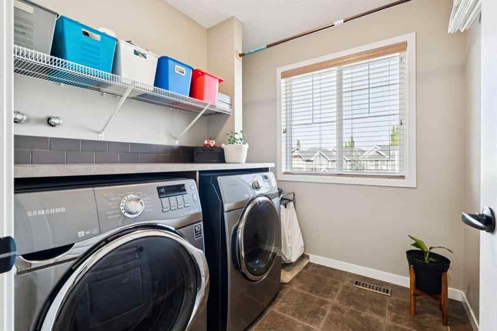 MLS® A2257109 - 234 River Heights Green  in River Heights Cochrane, Residential