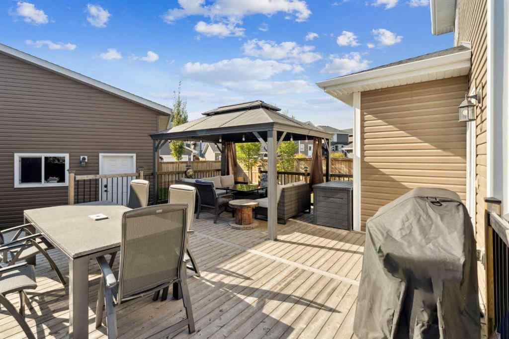 MLS® A2257109 - 234 River Heights Green  in River Heights Cochrane, Residential