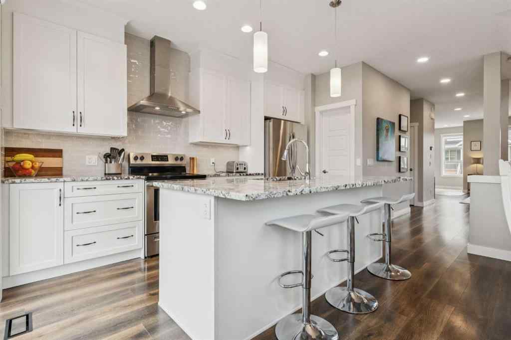 MLS® A2257111 - 280 Chinook Gate Park SW in Chinook Gate Airdrie, Residential