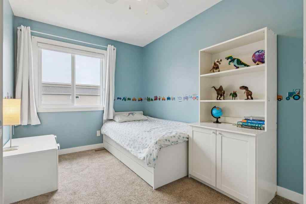 MLS® A2257111 - 280 Chinook Gate Park SW in Chinook Gate Airdrie, Residential