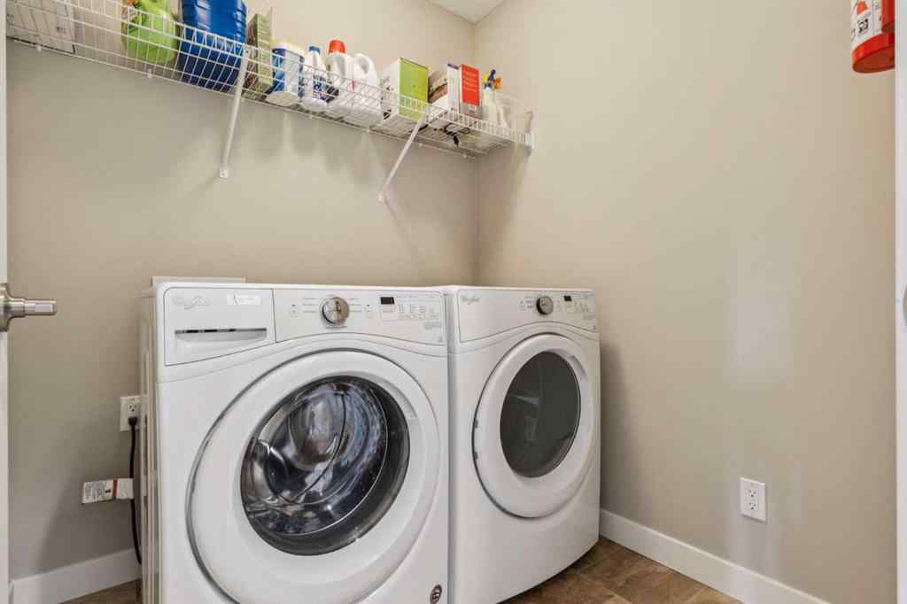 MLS® A2257111 - 280 Chinook Gate Park SW in Chinook Gate Airdrie, Residential