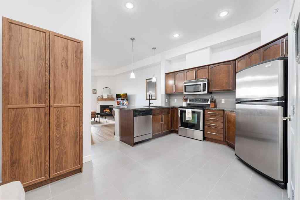 MLS® A2257113 - Unit #407 488 7 Avenue NE in Renfrew Calgary, Residential