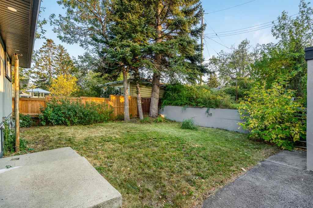 MLS® A2257114 - 135 Thorncrest Road NW in Thorncliffe Calgary, Residential