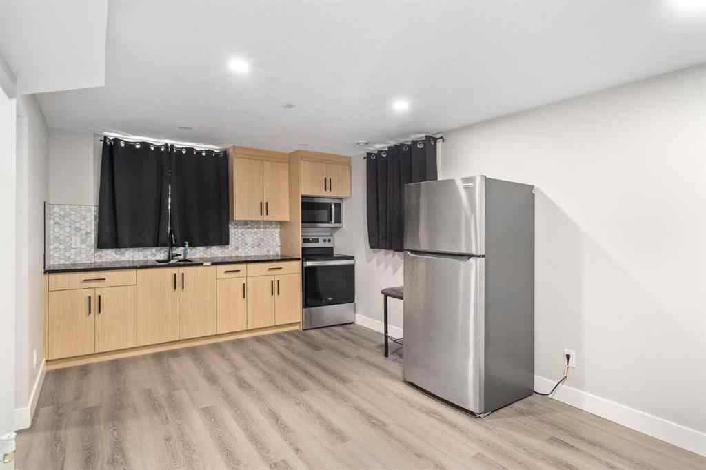 MLS® A2257114 - 135 Thorncrest Road NW in Thorncliffe Calgary, Residential