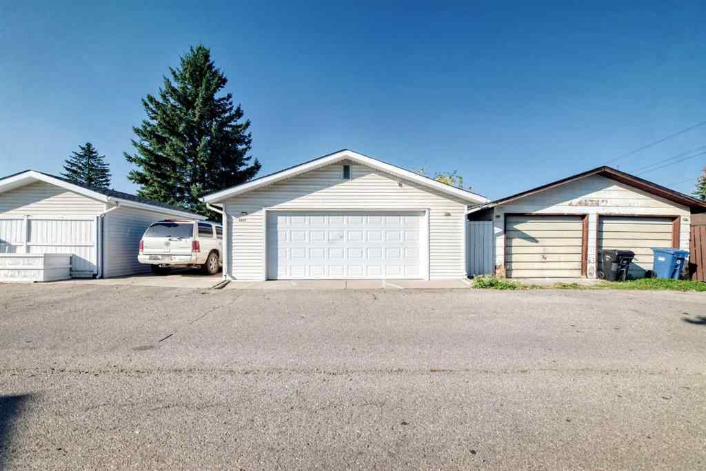 MLS® A2257118 - 6807 22 Avenue NE in Pineridge Calgary, Residential