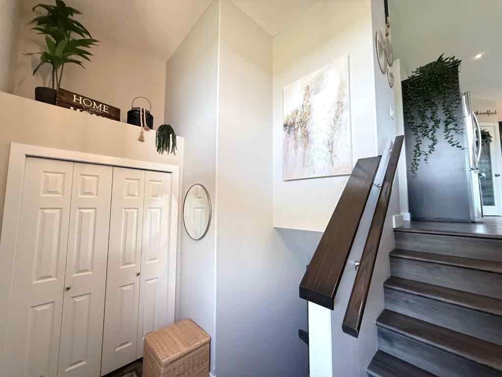 MLS® A2257119 - 7206 29 Street  in Parkview Estates Lloydminster, Residential