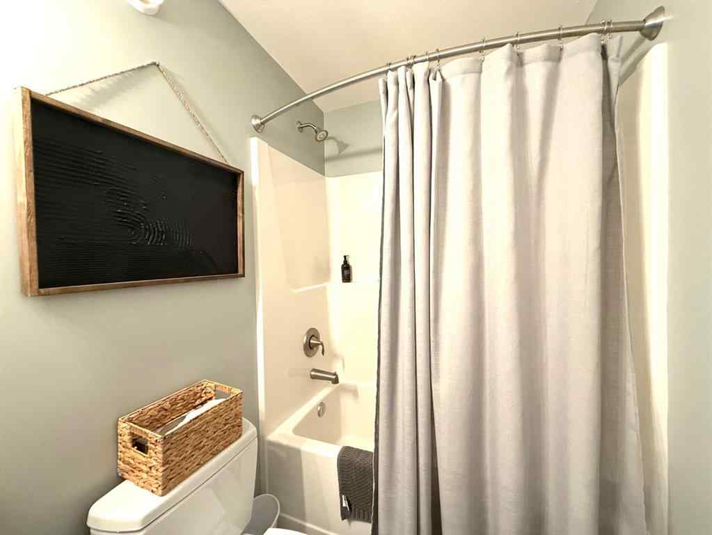 MLS® A2257119 - 7206 29 Street  in Parkview Estates Lloydminster, Residential