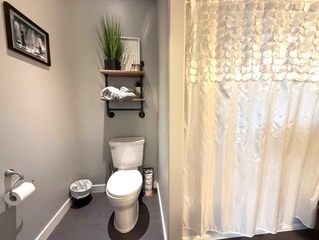 MLS® A2257119 - 7206 29 Street  in Parkview Estates Lloydminster, Residential