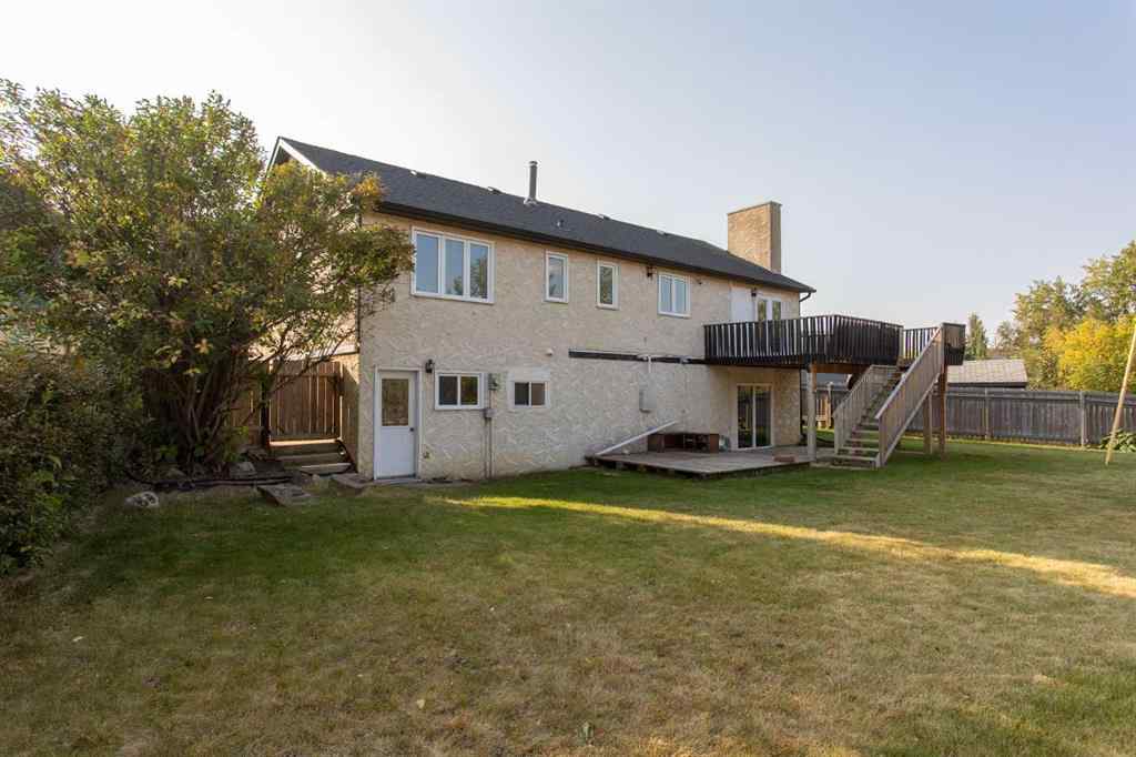 MLS® A2257121 - 30 Maple Bay  in Woodlands Lacombe, Residential