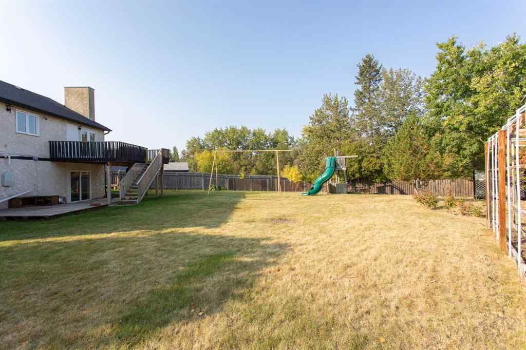 MLS® A2257121 - 30 Maple Bay  in Woodlands Lacombe, Residential