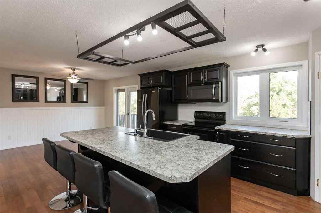 MLS® A2257121 - 30 Maple Bay  in Woodlands Lacombe, Residential