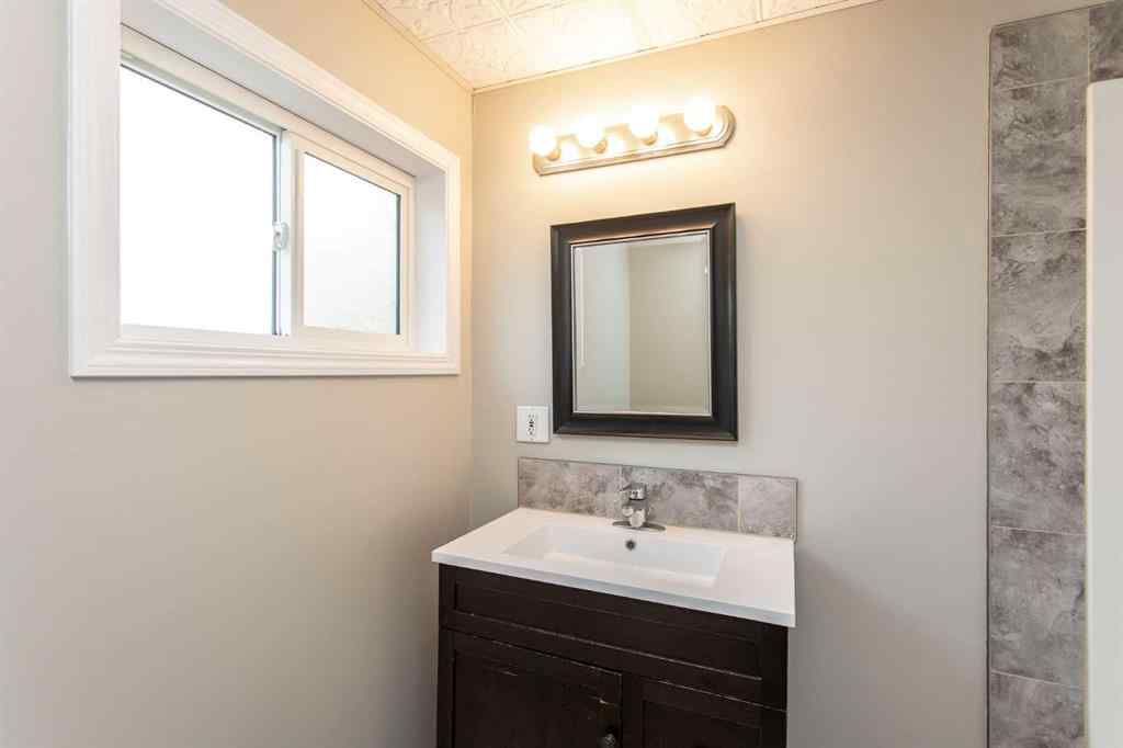 MLS® A2257121 - 30 Maple Bay  in Woodlands Lacombe, Residential