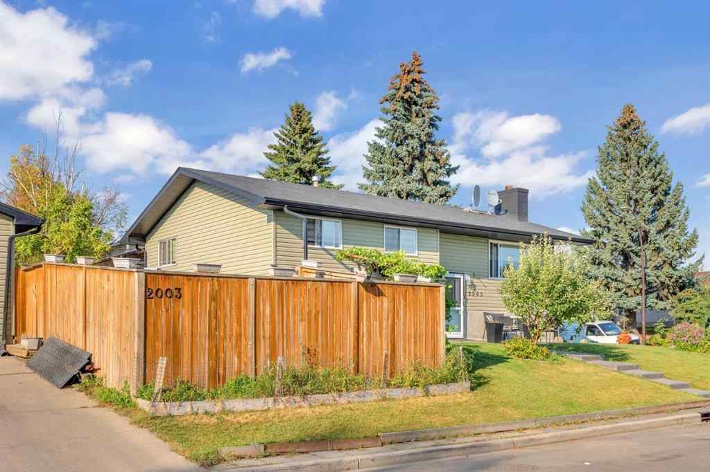 MLS® A2257122 - 2003 Pinepoint Road NE in Pineridge Calgary, Residential