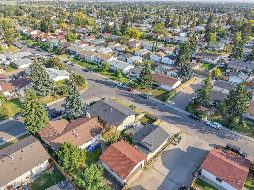 MLS® A2257122 - 2003 Pinepoint Road NE in Pineridge Calgary, Residential