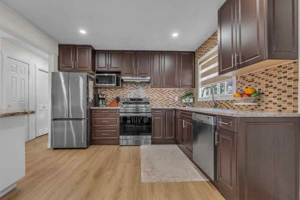 MLS® A2257122 - 2003 Pinepoint Road NE in Pineridge Calgary, Residential