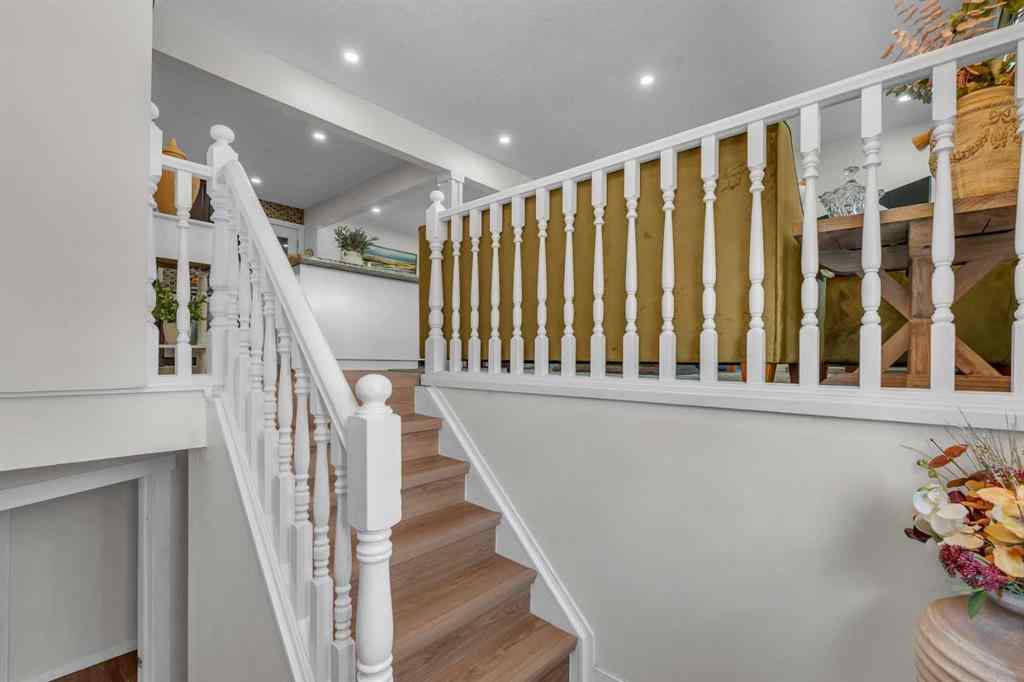 MLS® A2257122 - 2003 Pinepoint Road NE in Pineridge Calgary, Residential