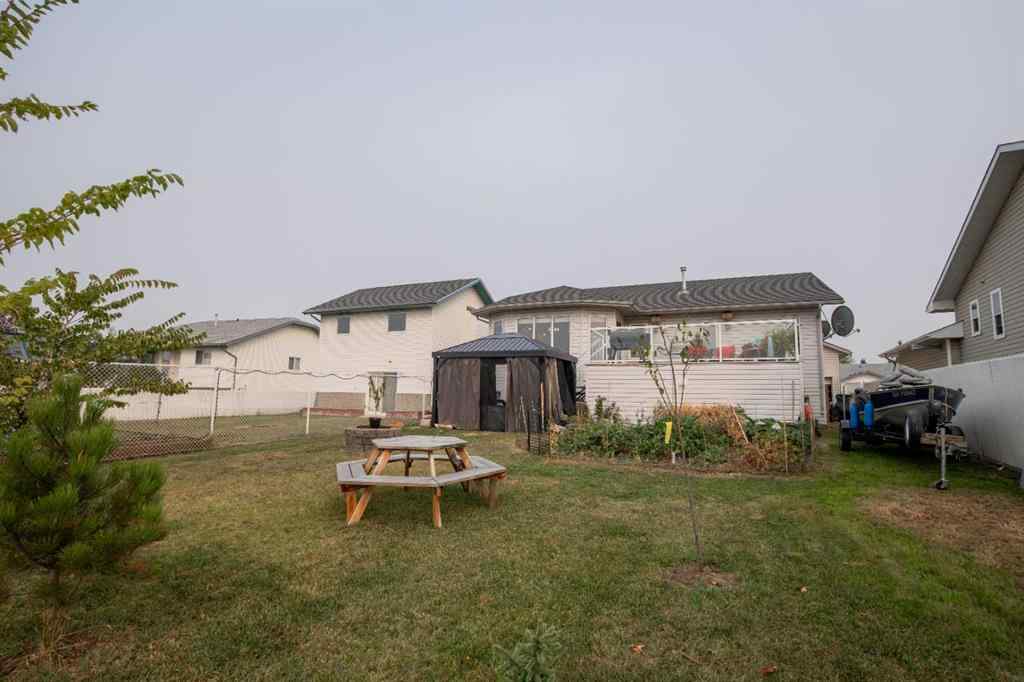 MLS® A2257123 - 7818 107 Street  in Mission Heights Grande Prairie, Residential