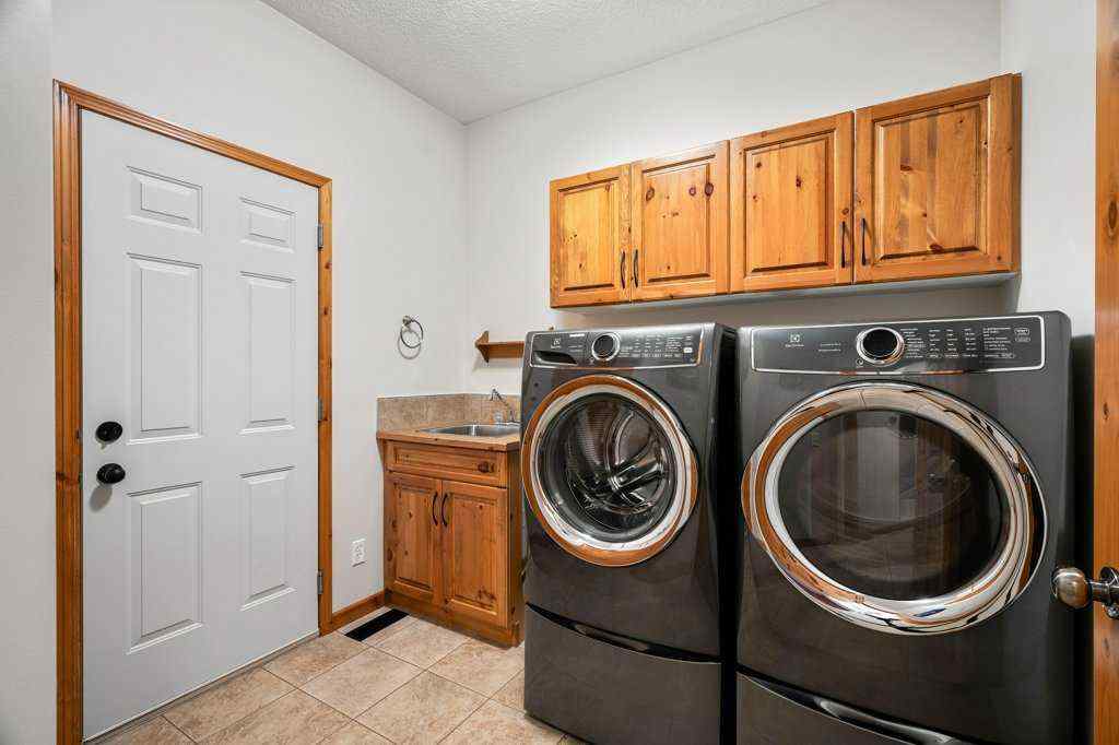 MLS® A2257125 - 136 Cranwell Crescent SE in Cranston Calgary, Residential