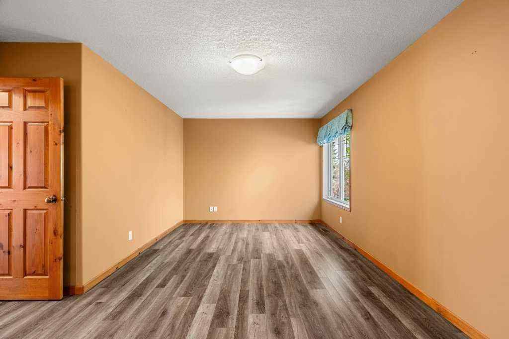MLS® A2257125 - 136 Cranwell Crescent SE in Cranston Calgary, Residential
