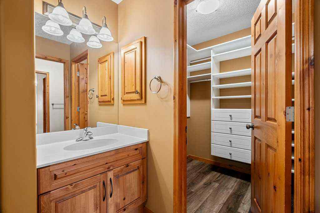 MLS® A2257125 - 136 Cranwell Crescent SE in Cranston Calgary, Residential