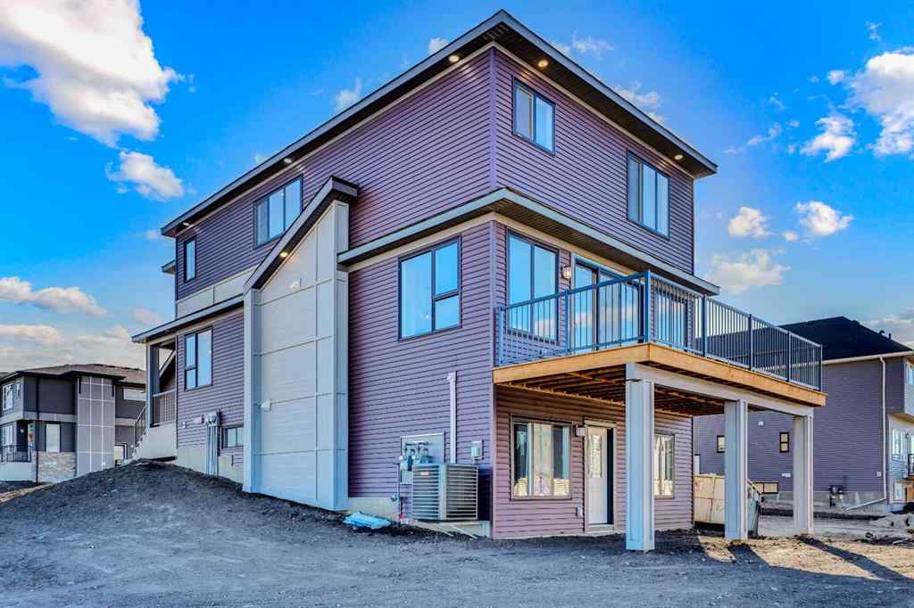 MLS® A2257129 - 305 lucas Place NW in Livingston Calgary, Residential