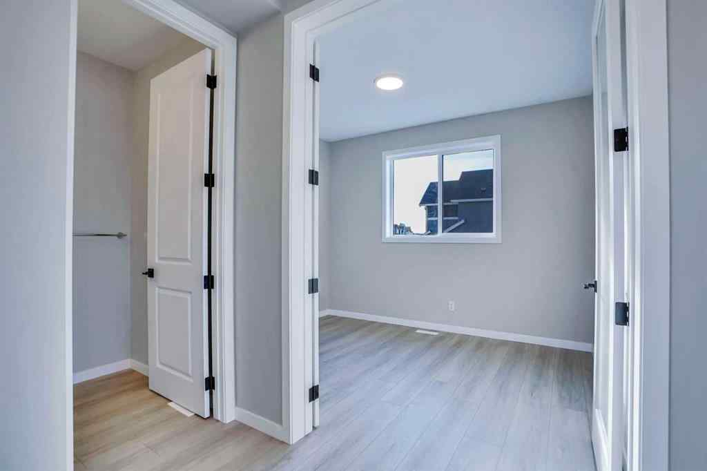 MLS® A2257129 - 305 lucas Place NW in Livingston Calgary, Residential