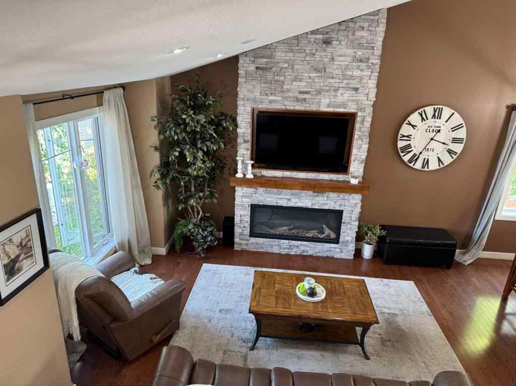 MLS® A2257132 - 24 Illingworth Close  in Ironstone Red Deer, Residential