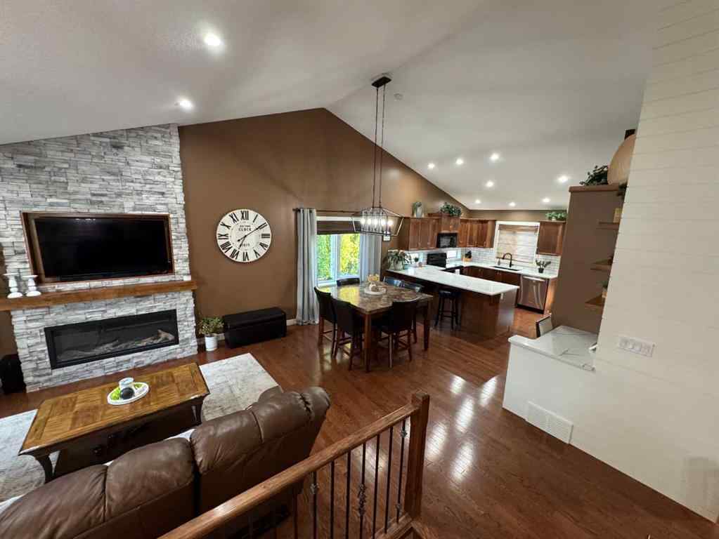 MLS® A2257132 - 24 Illingworth Close  in Ironstone Red Deer, Residential