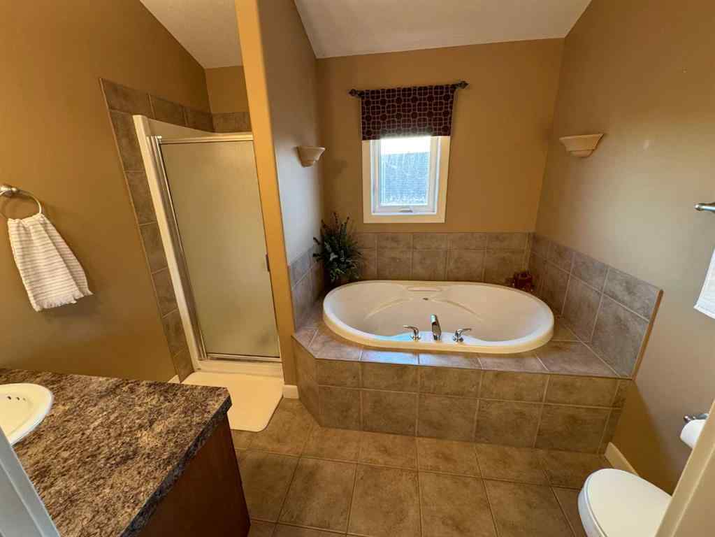 MLS® A2257132 - 24 Illingworth Close  in Ironstone Red Deer, Residential
