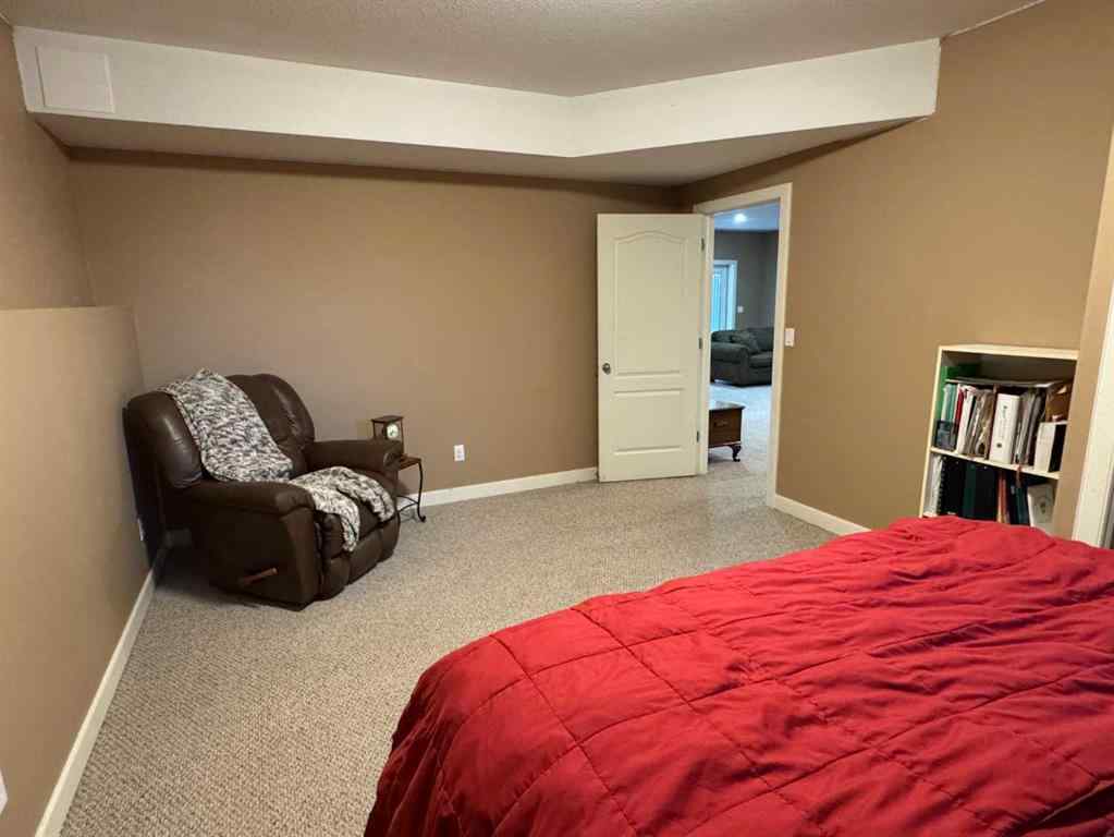 MLS® A2257132 - 24 Illingworth Close  in Ironstone Red Deer, Residential