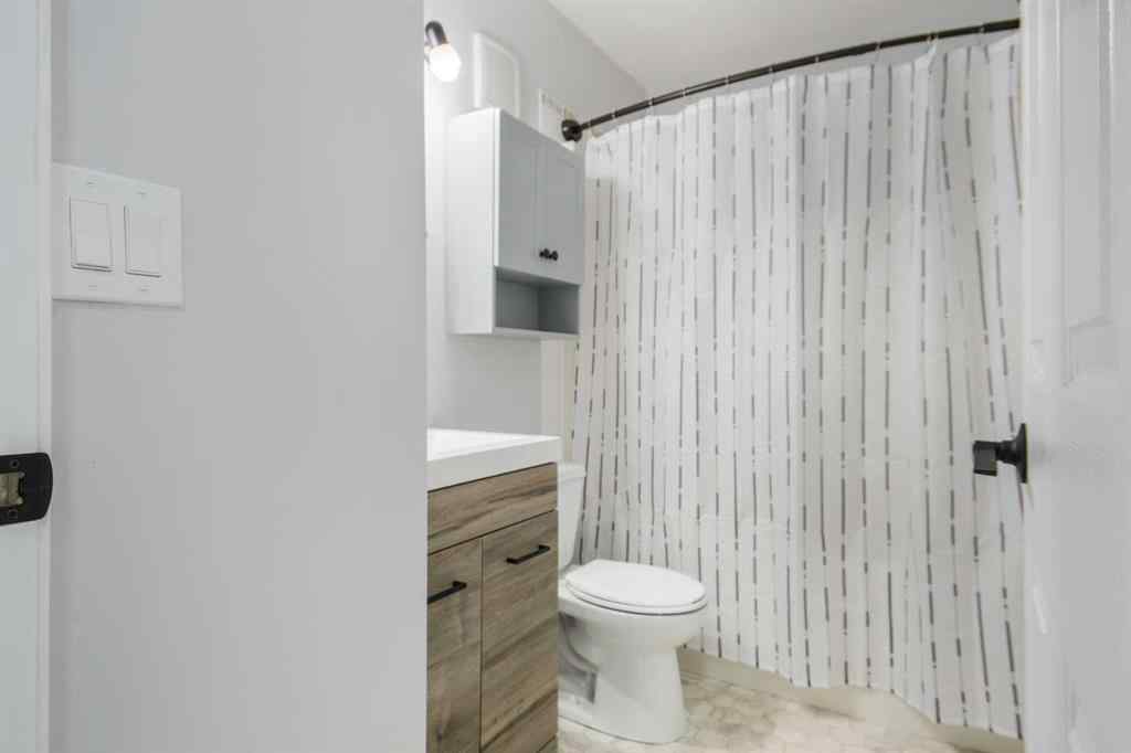 MLS® A2257133 - 12420 98 Street  in Scenic Ridge Grande Prairie, Residential