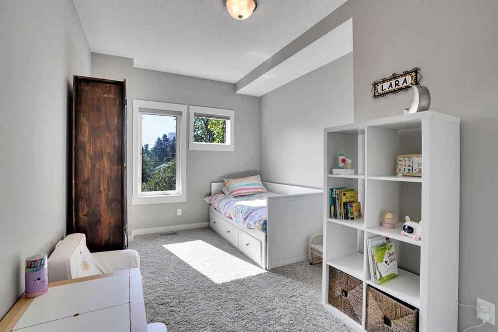 MLS® A2257135 - 235 11 Avenue NE in Crescent Heights Calgary, Residential