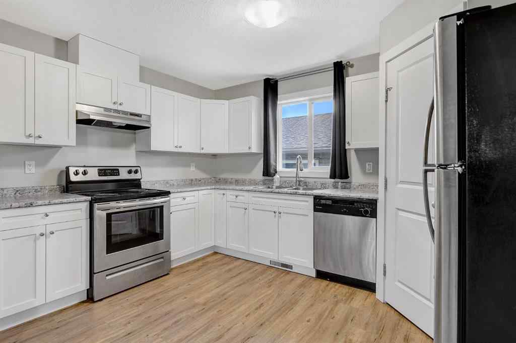 MLS® A2257137 - 9613 113 Avenue  in NONE Clairmont, Residential