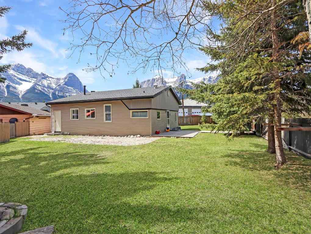 MLS® A2257143 - 228 17th Street   in Teepee Town Canmore, Residential