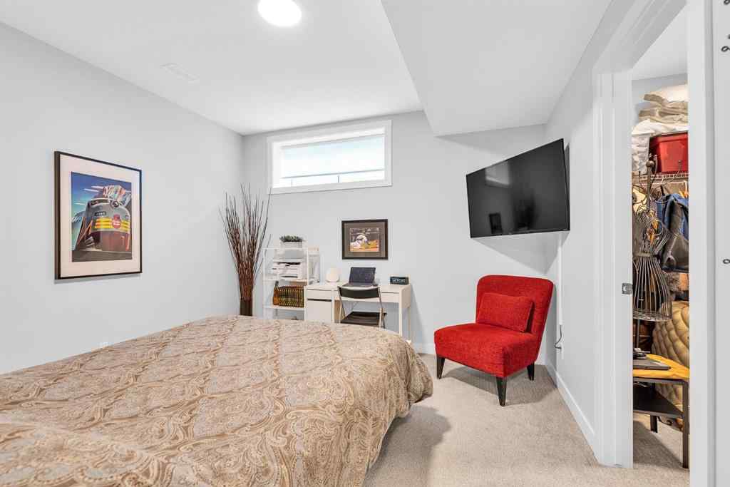 MLS® A2257144 - 32 Legacy Reach Crescent SE in Legacy Calgary, Residential