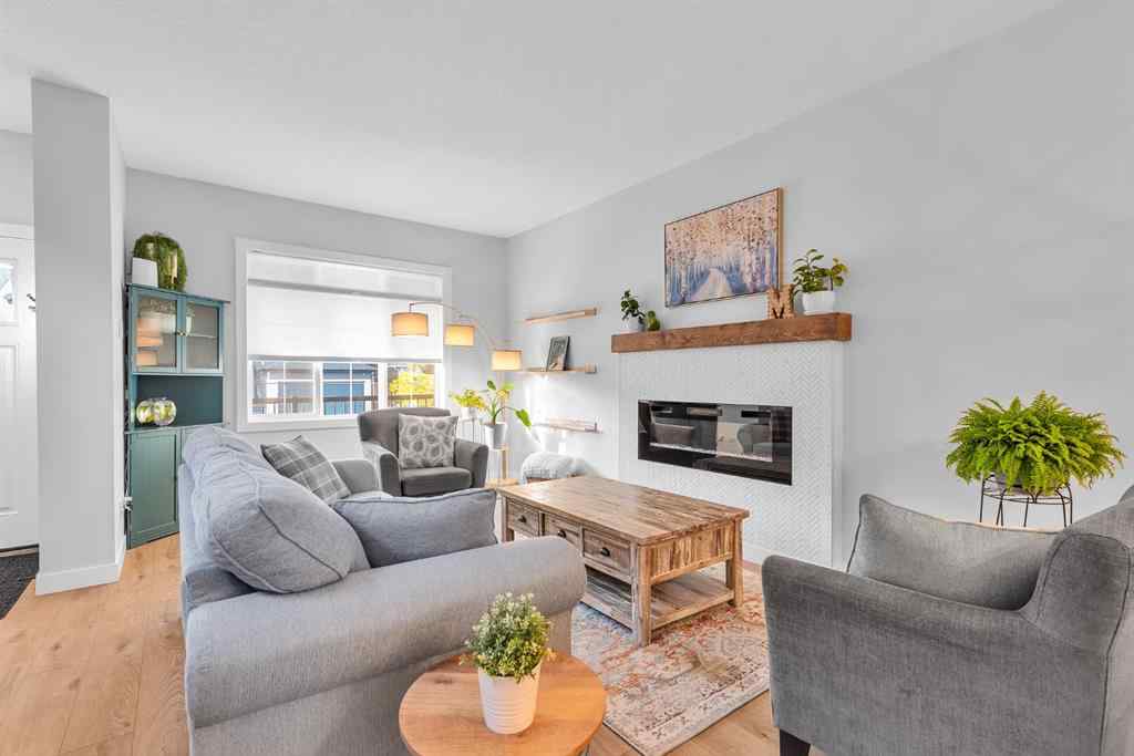 MLS® A2257144 - 32 Legacy Reach Crescent SE in Legacy Calgary, Residential