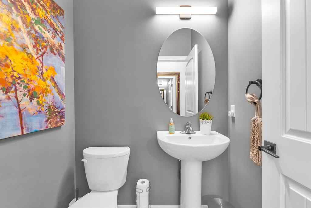 MLS® A2257144 - 32 Legacy Reach Crescent SE in Legacy Calgary, Residential