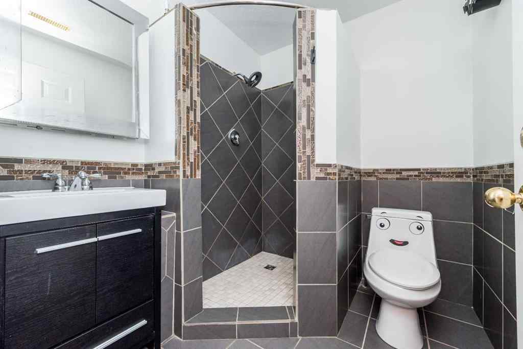 MLS® A2257147 - 9628 124 Avenue  in Crystal Ridge Grande Prairie, Residential