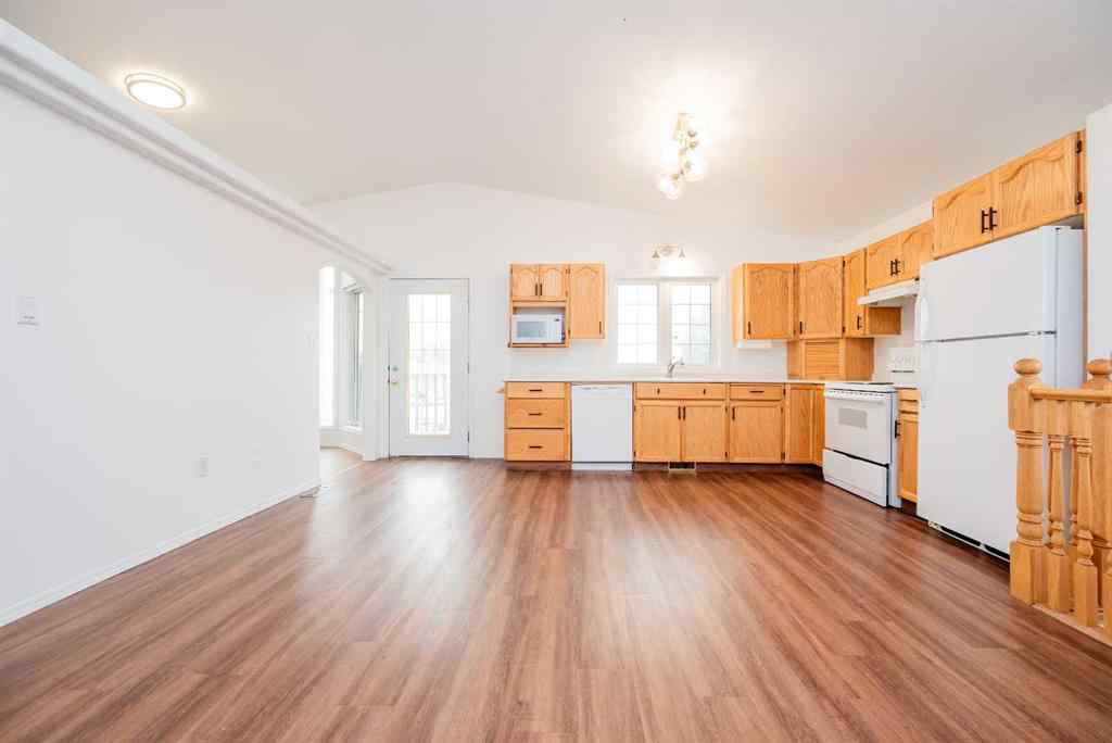 MLS® A2257147 - 9628 124 Avenue  in Crystal Ridge Grande Prairie, Residential