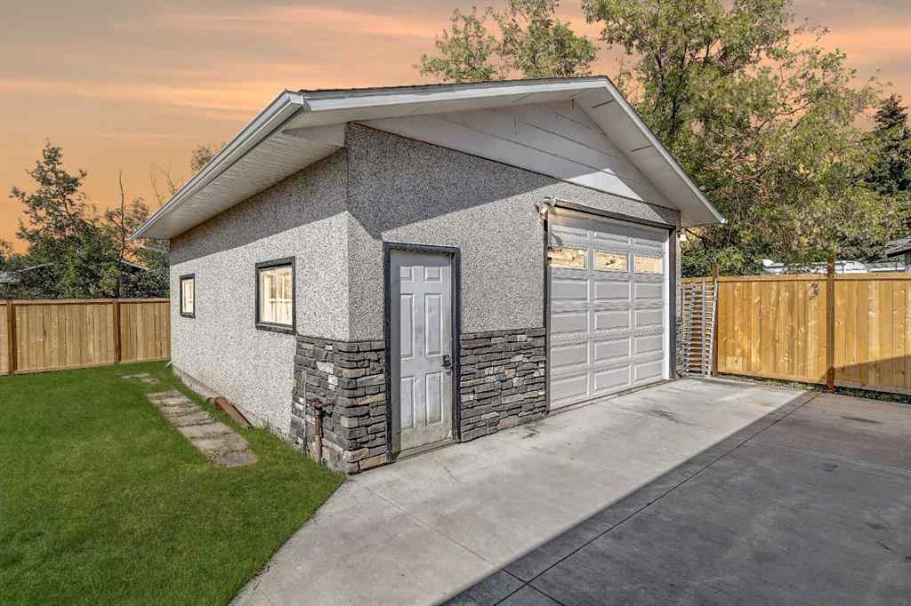 MLS® A2257150 - 9846 Prairie Road   in Patterson Place Grande Prairie, Residential
