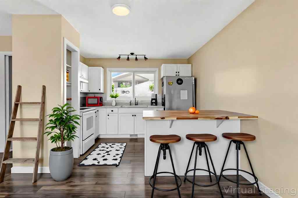 MLS® A2257150 - 9846 Prairie Road   in Patterson Place Grande Prairie, Residential