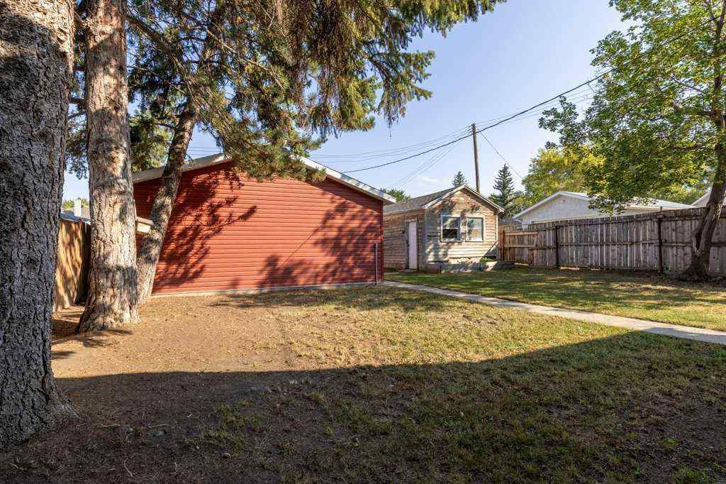 MLS® A2257151 - 1323 6 Avenue N in Westminster Lethbridge, Residential