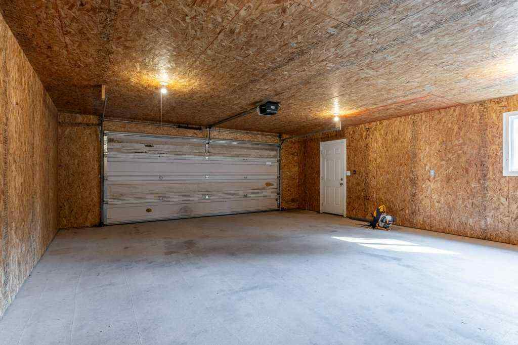 MLS® A2257151 - 1323 6 Avenue N in Westminster Lethbridge, Residential