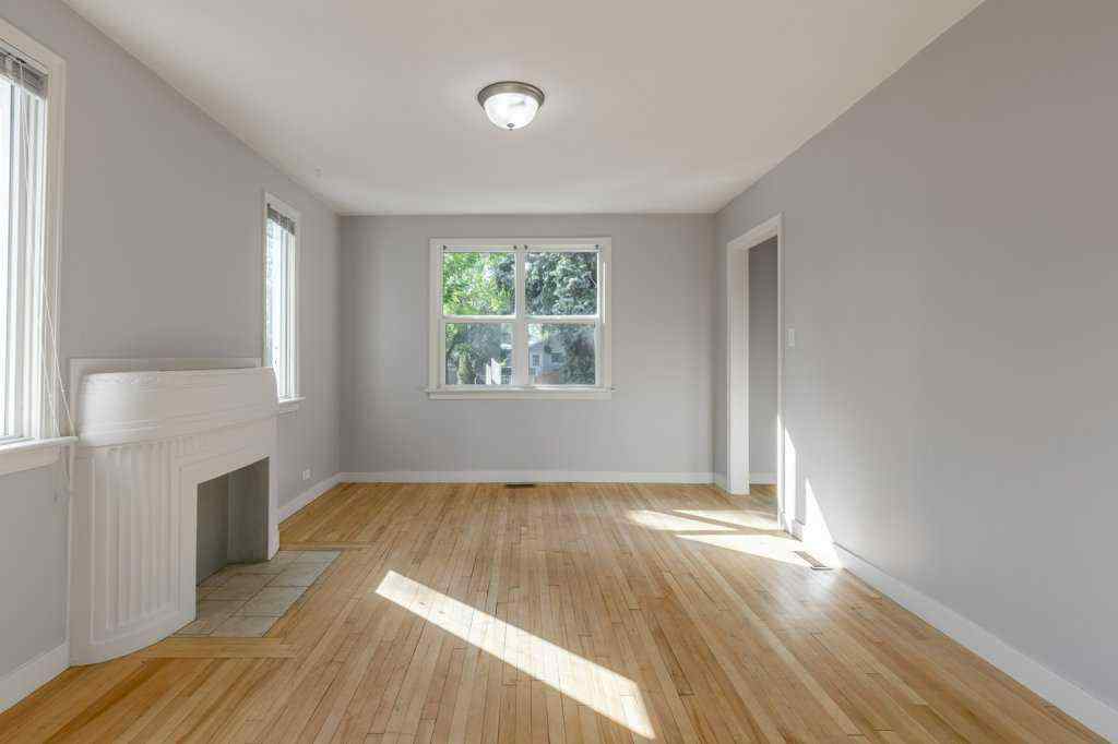 MLS® A2257151 - 1323 6 Avenue N in Westminster Lethbridge, Residential