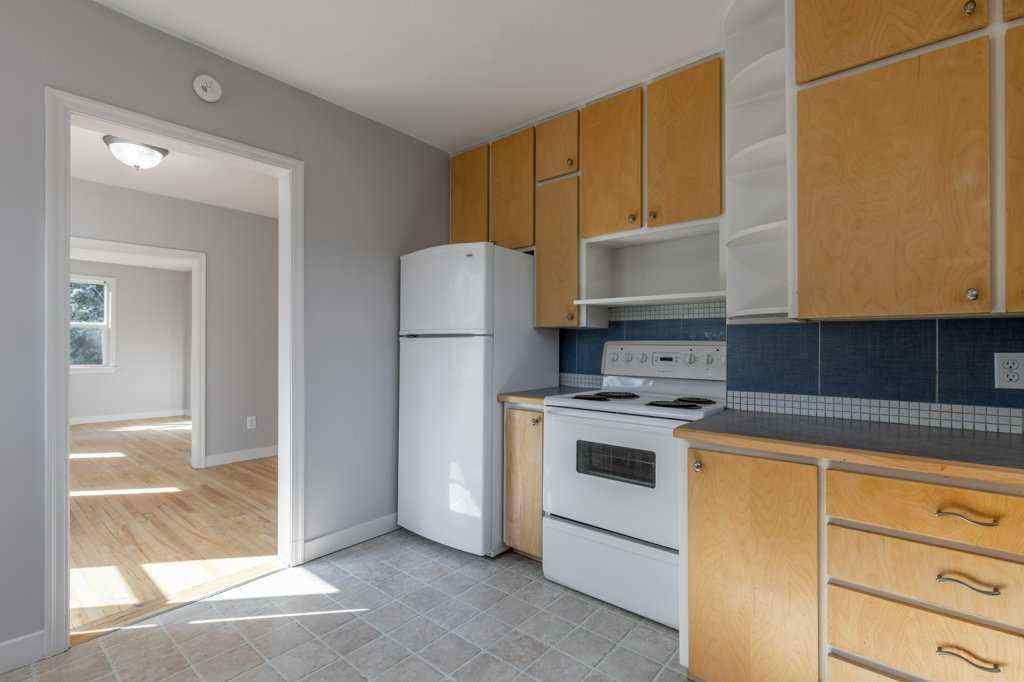 MLS® A2257151 - 1323 6 Avenue N in Westminster Lethbridge, Residential