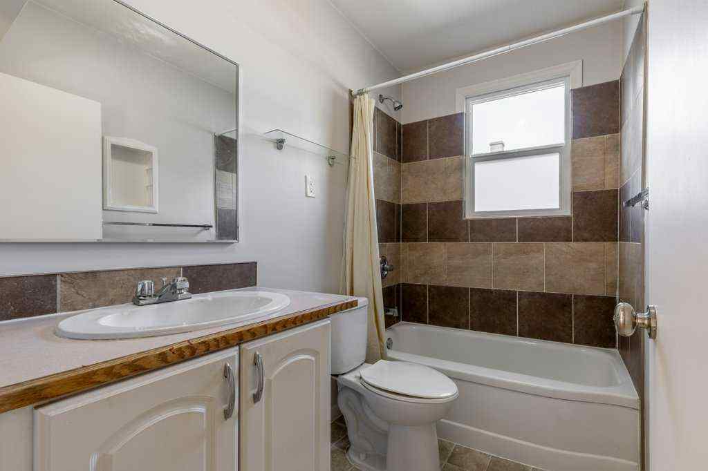 MLS® A2257151 - 1323 6 Avenue N in Westminster Lethbridge, Residential